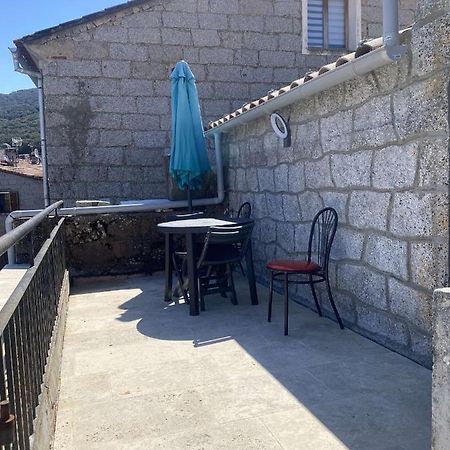 Bel Appartement Au Coeur Du Village De Sartene Kültér fotó